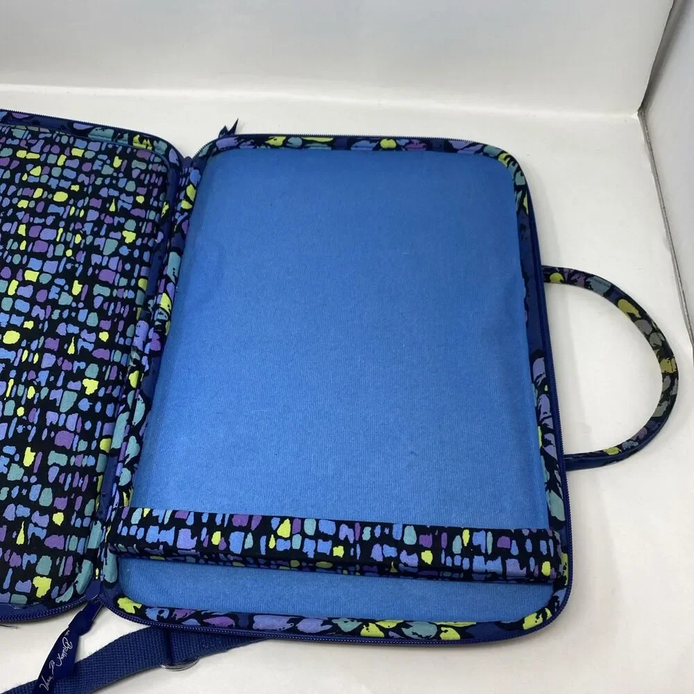 Vera Bradley Indigo Pop Messenger Laptop Adjustable 17